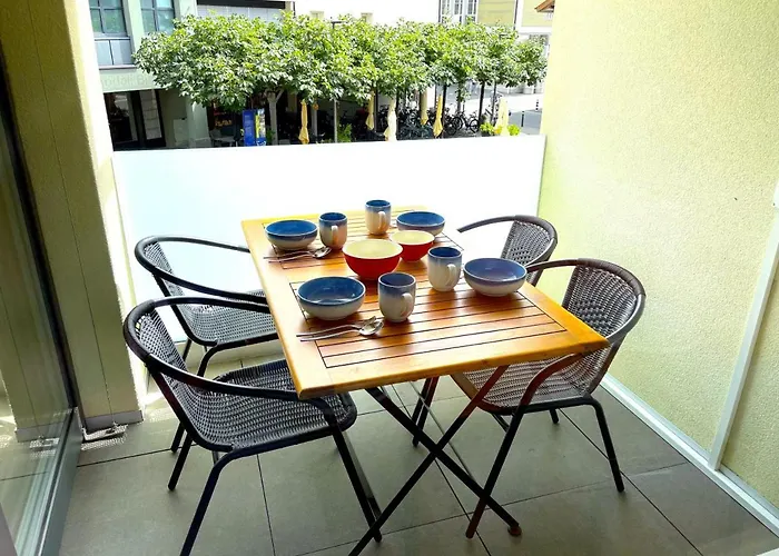 Nyaraló Modern With Alps Scenic Views And Concierge By Swisshut *